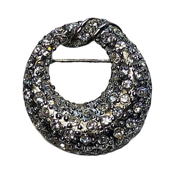 Elegant Vintage Silver Crystal Brooch! - Picture 1 of 2